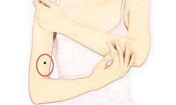 下眼角有痣的女人 左眼有痣代表什么 下眼角有痣的女人 左眼有痣代表什么